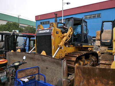 大庆二手推土机市场观察与个人160湿地推土机技术转让指南